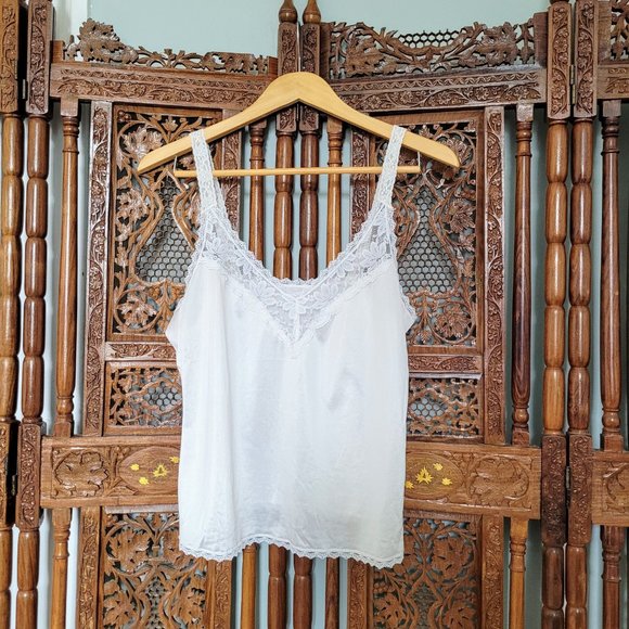 Vintage Maidenform Something Special White Cami Sleep top -  ILGWU - Picture 2 of 7